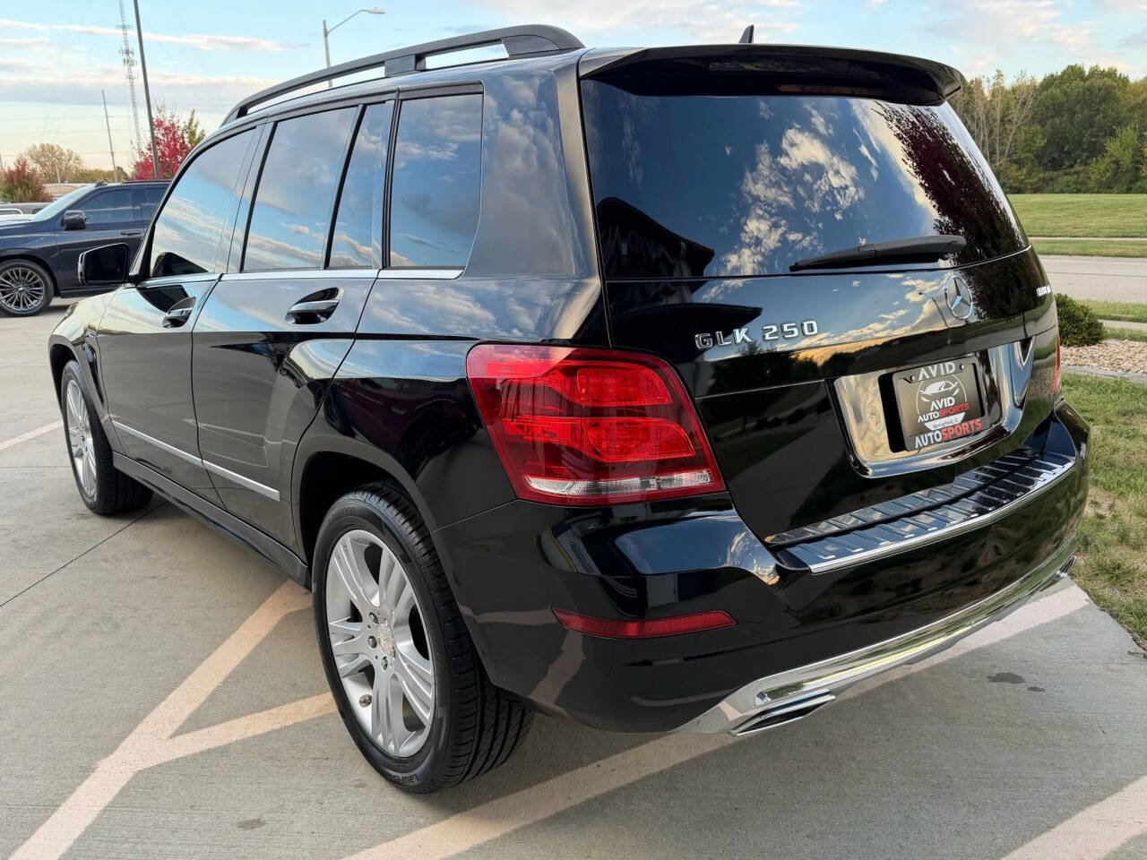 Used 2015 Mercedes-Benz GLK 250 BlueTEC 4MATIC image 6