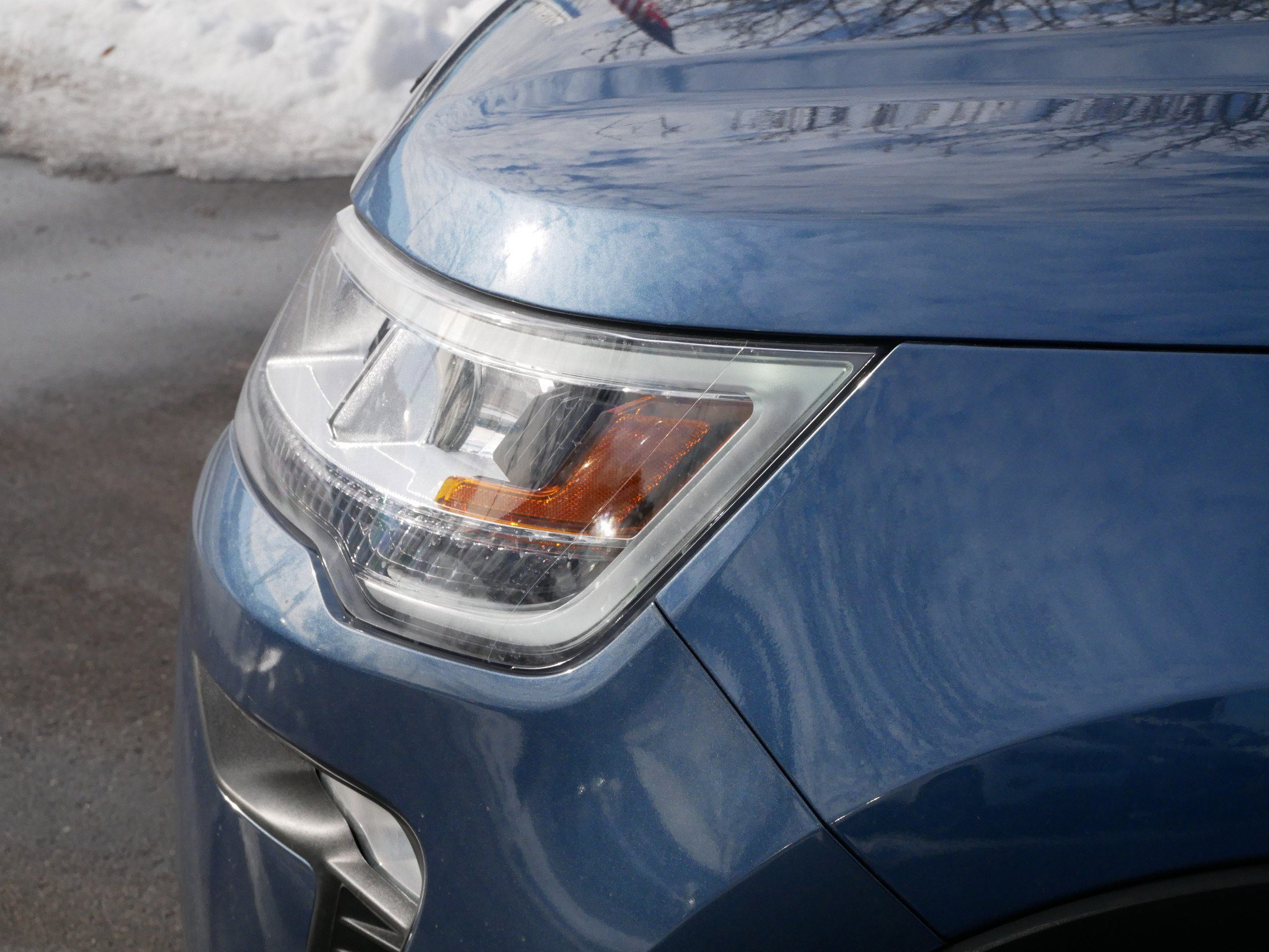 Used 2018 Ford Explorer XLT w/ Equipment Group 202A image 16