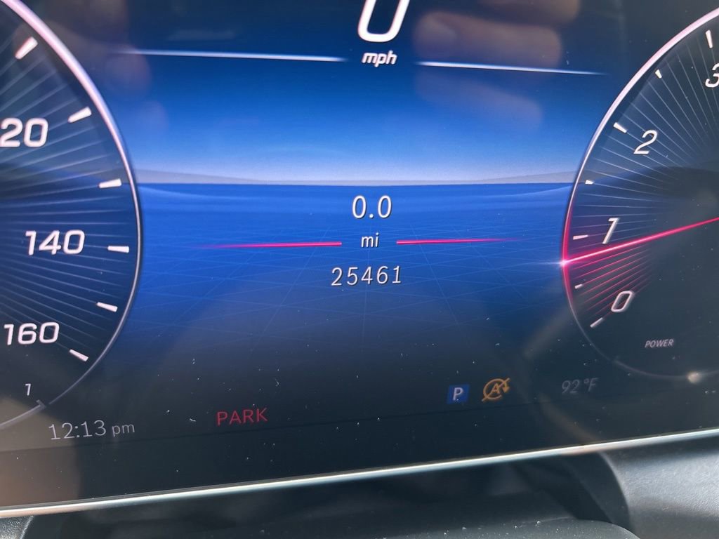 Used 2024 Mercedes-Benz GLC 300 4MATIC image 19