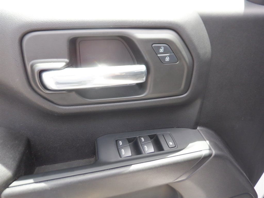 Used 2024 Chevrolet Silverado 1500 W/T RWD image 11