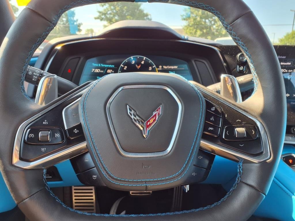 Used 2024 Chevrolet Corvette Stingray Premium Conv w/ 3LT image 21