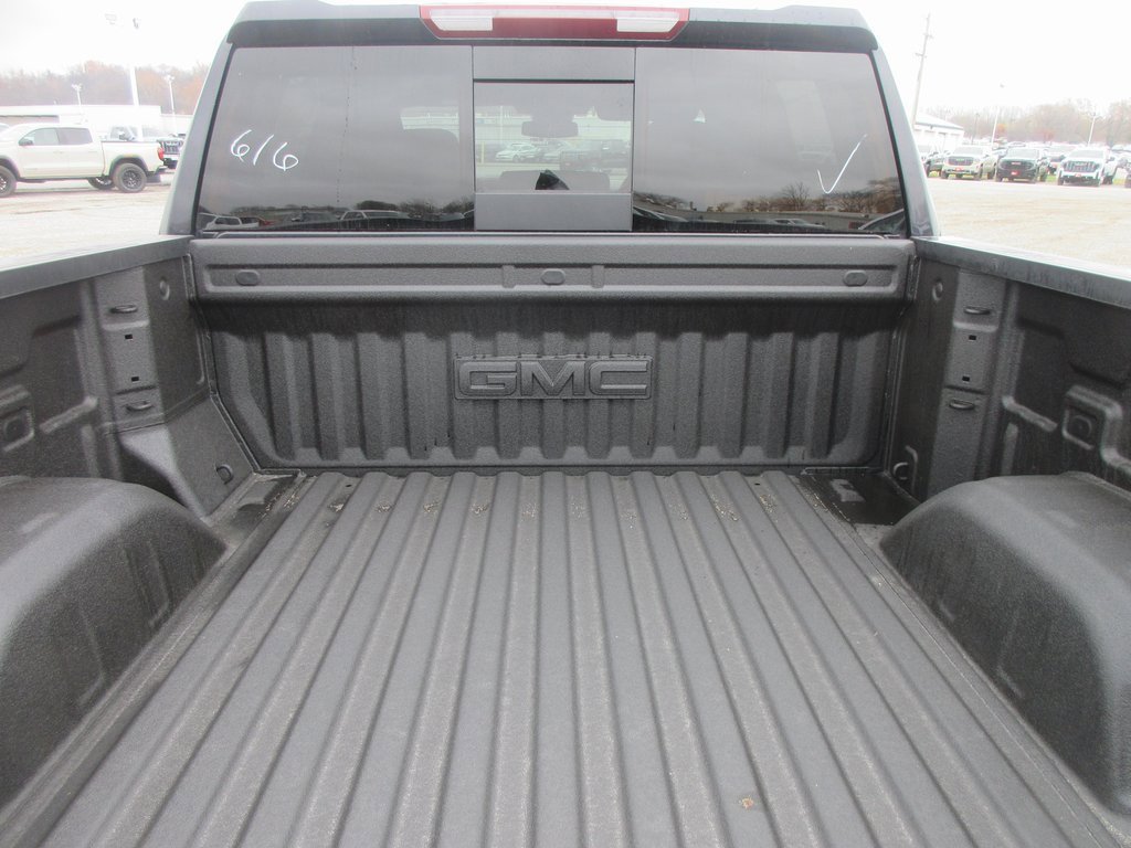 New 2026 GMC Sierra 1500 AT4 w/ AT4 Premium Package image 7