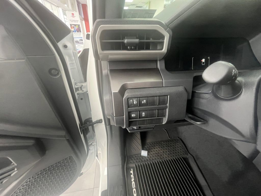 New 2025 Toyota Tacoma SR5 RWD image 19