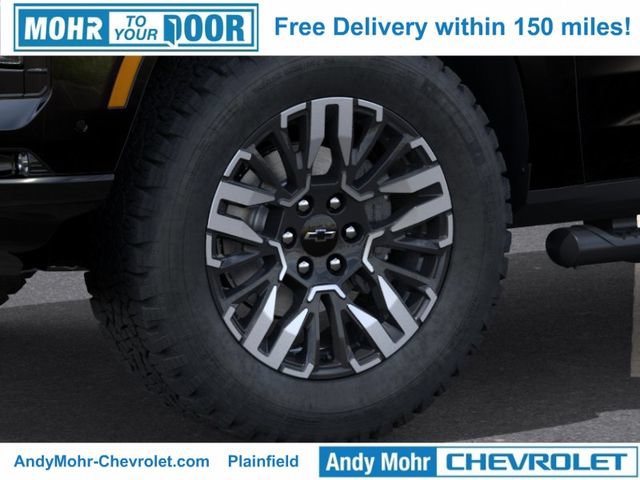 New 2026 Chevrolet Suburban Z71 w/ Comfort Package AWD/4WD image 11