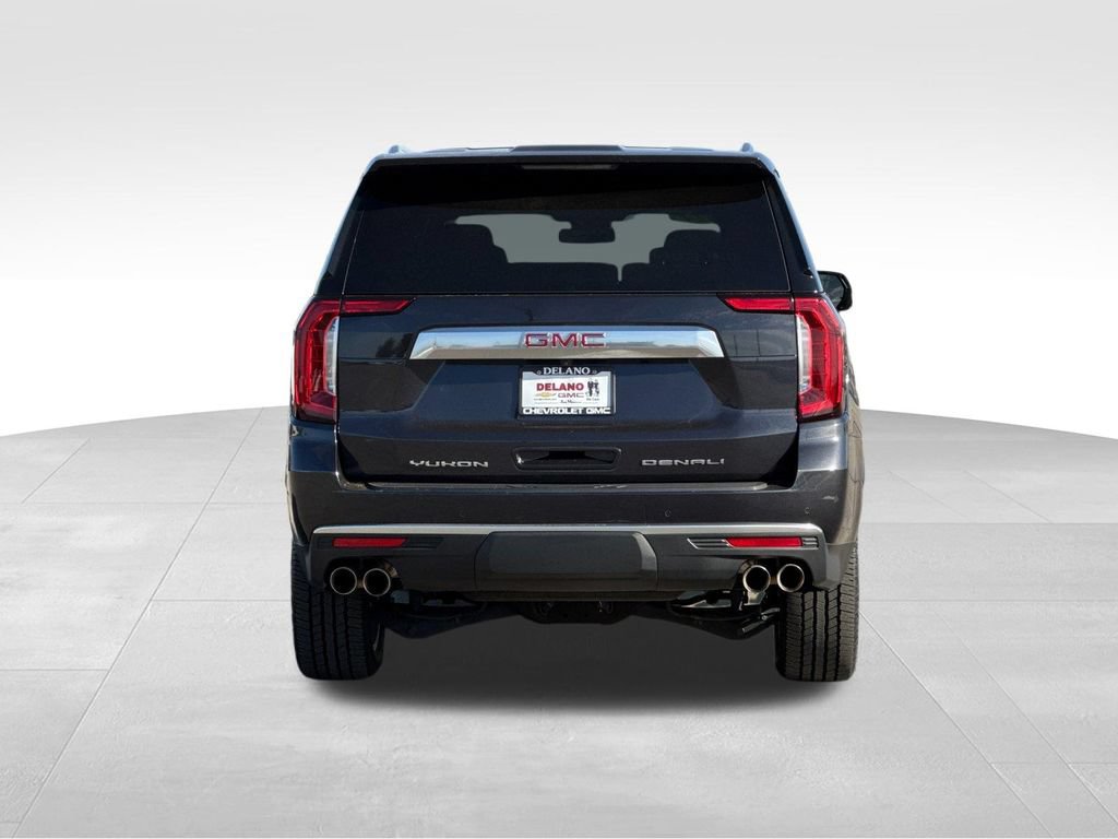 Used 2024 GMC Yukon XL Denali AWD/4WD image 4