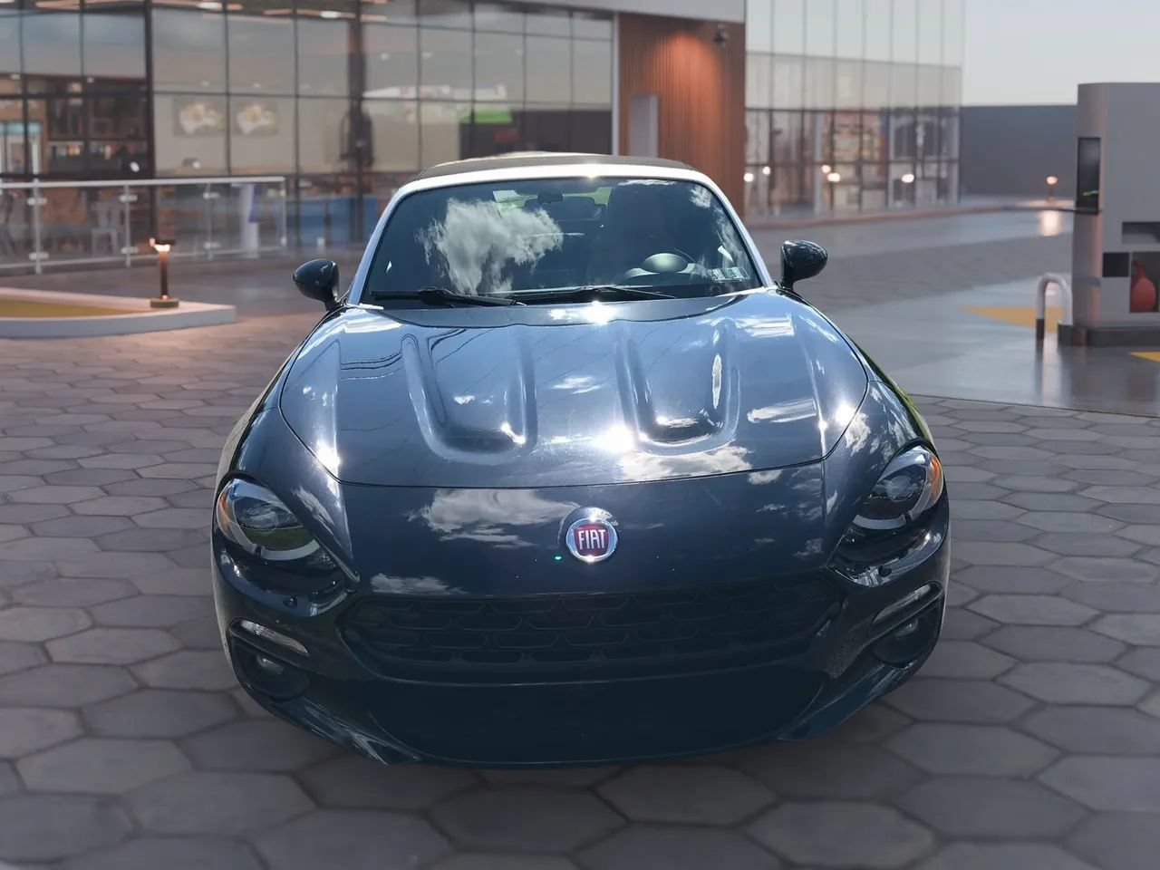Used 2017 FIAT 124 Spider Lusso RWD image 14