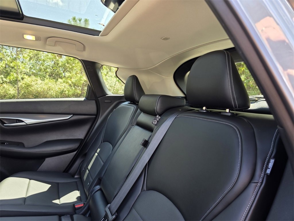 Used 2022 INFINITI QX50 Luxe image 21