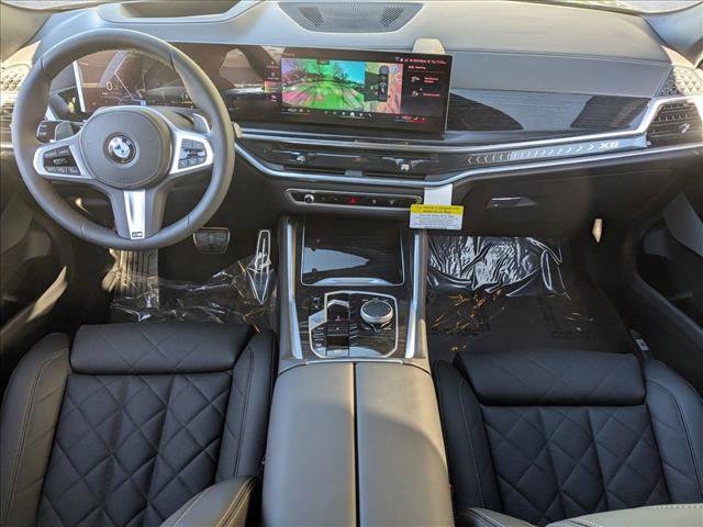 New 2026 BMW X6 xDrive40i w/ Climate Comfort Package image 15