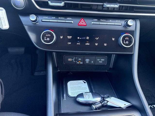 New 2026 Hyundai Sonata SEL FWD image 22