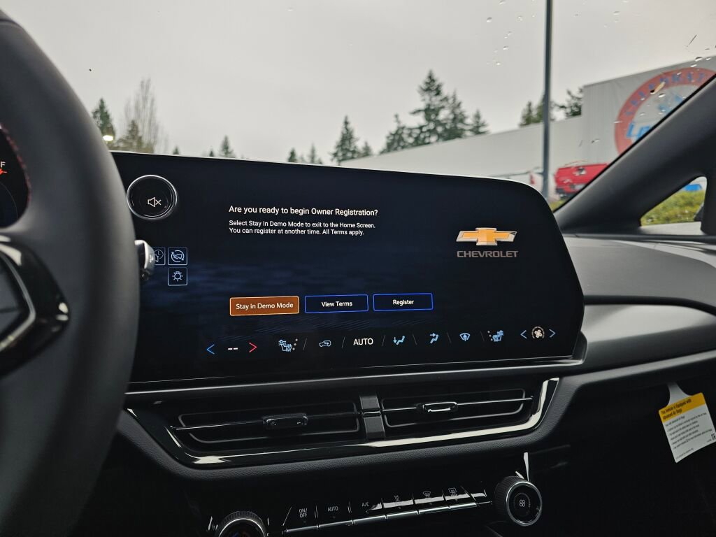 New 2026 Chevrolet Equinox EV RS FWD image 15