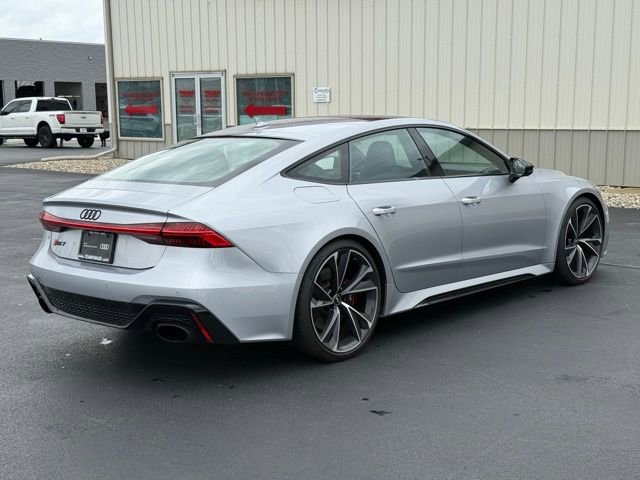 Certified 2022 Audi RS 7 Sportback w/ Black Optic Package image 8