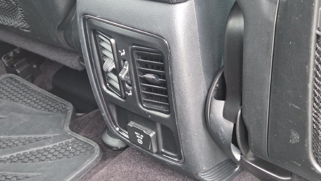Used 2018 Jeep Grand Cherokee Altitude AWD/4WD image 35