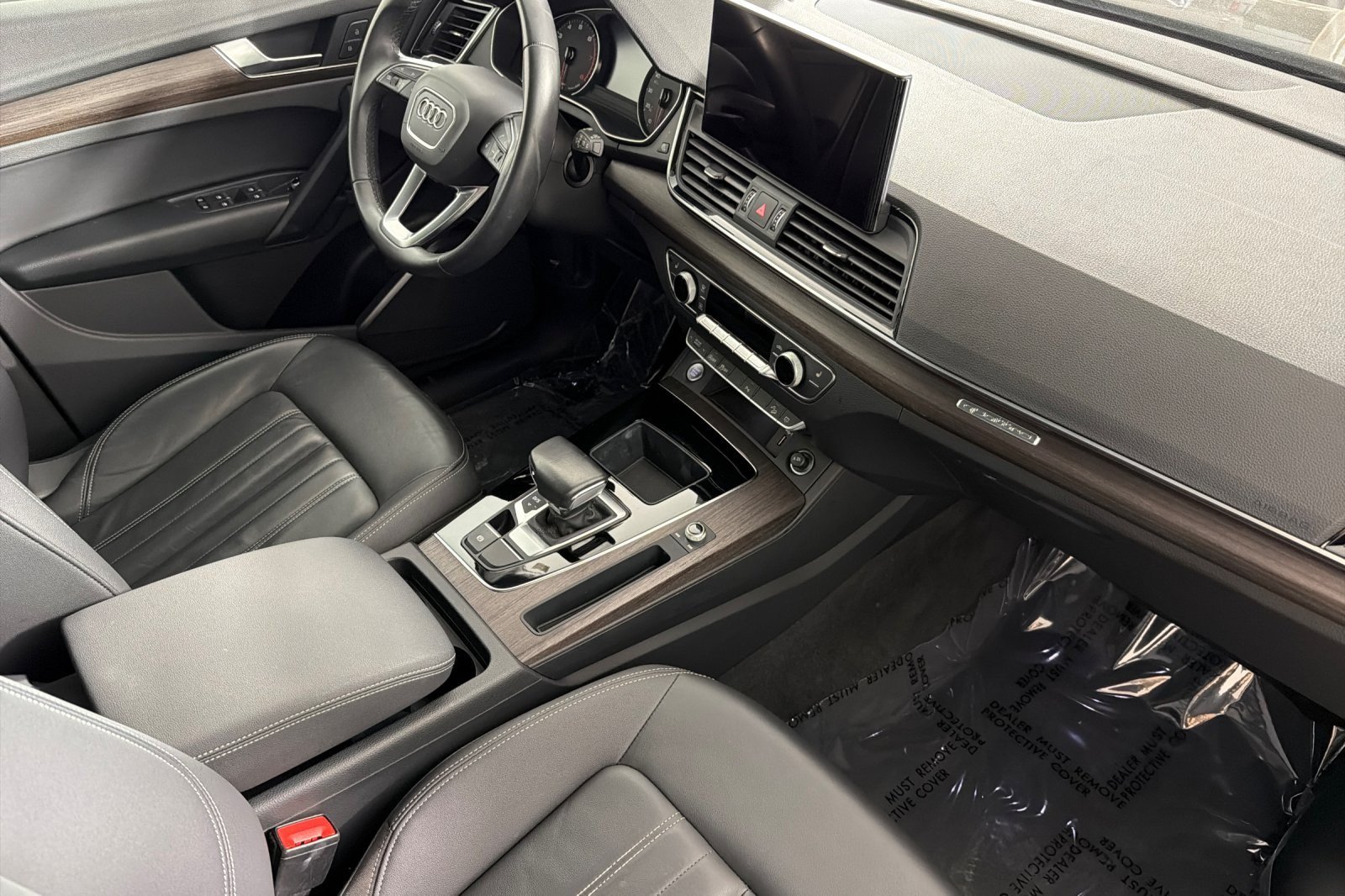 Used 2023 Audi Q5 2.0T Premium w/ Convenience Package AWD/4WD image 15