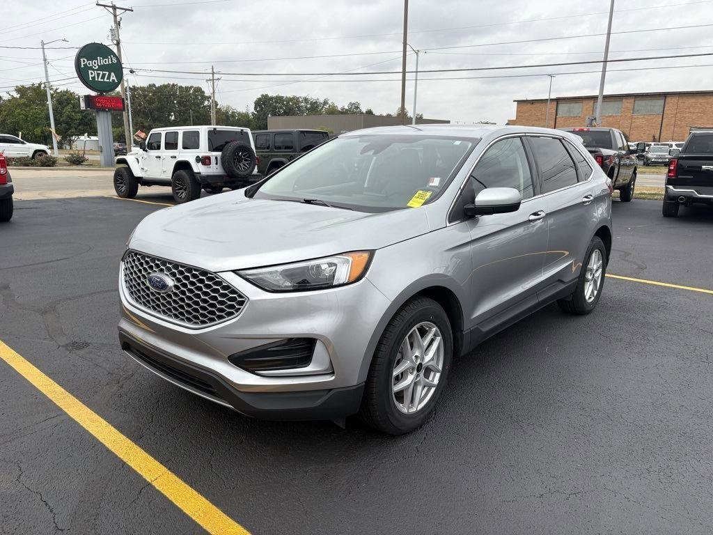 Used 2024 Ford Edge SEL image 20