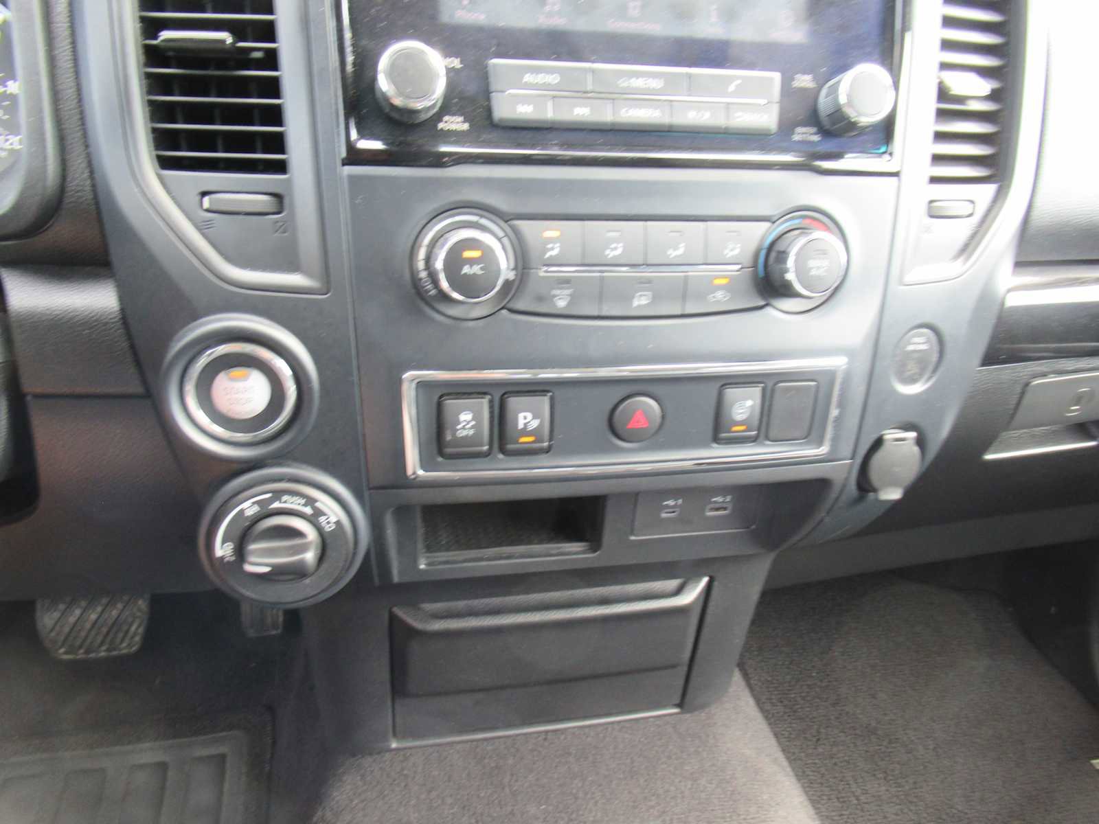 Used 2023 Nissan Titan SV w/ Accessory Utility Package image 25