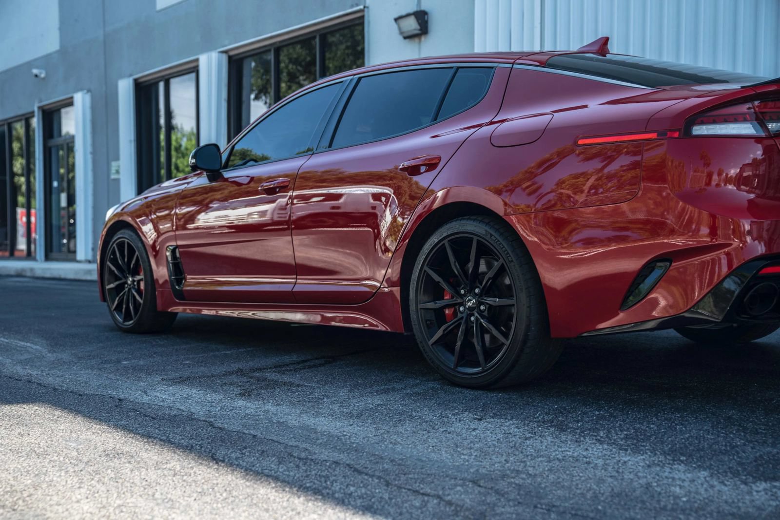 Used 2023 Kia Stinger GT2 w/ Option Group 015 RWD image 6