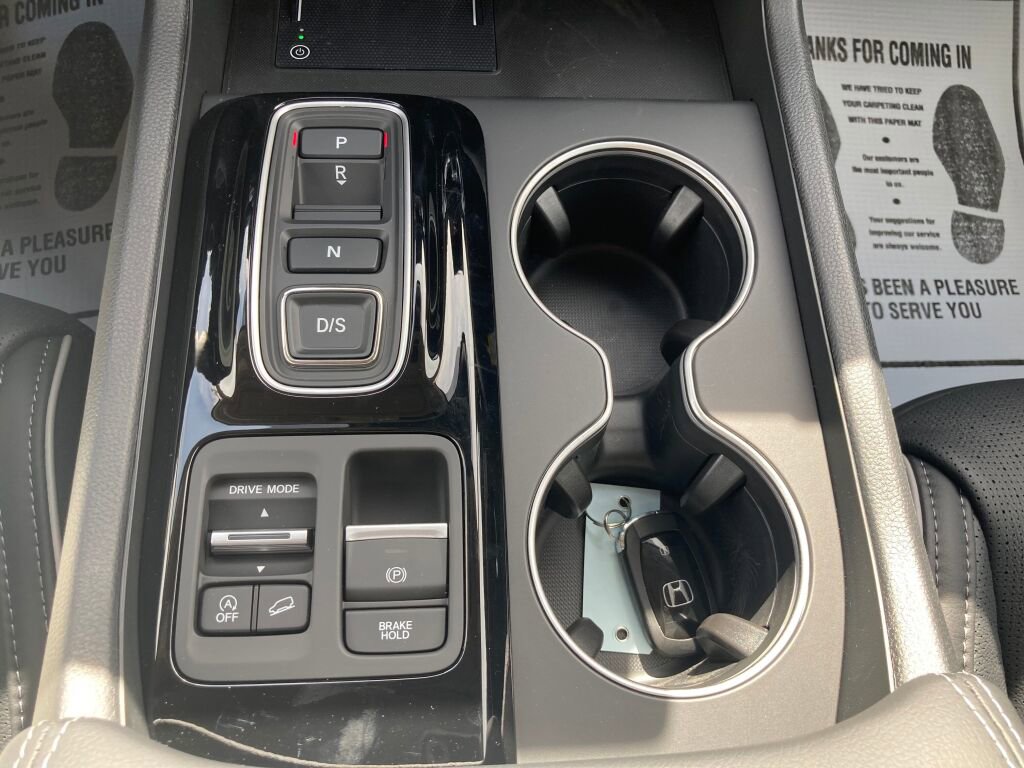 New 2025 Honda Pilot Elite image 15