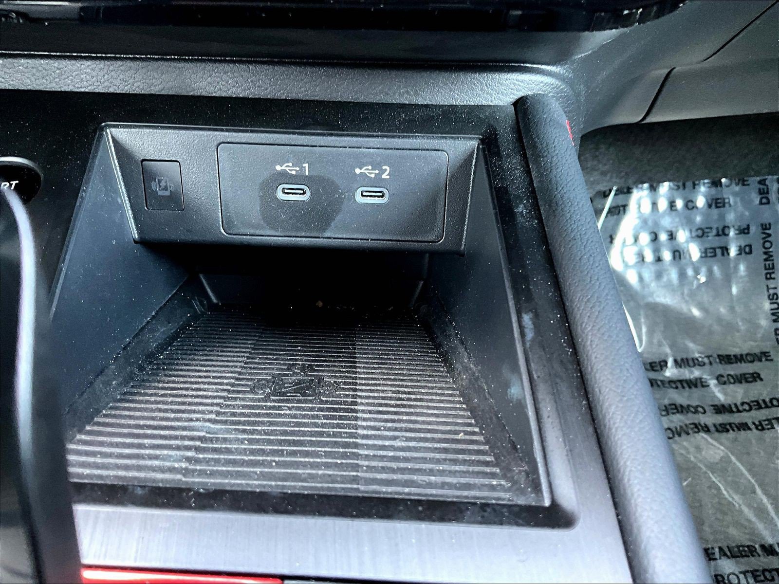 Certified 2025 Nissan Kicks SR AWD/4WD image 19