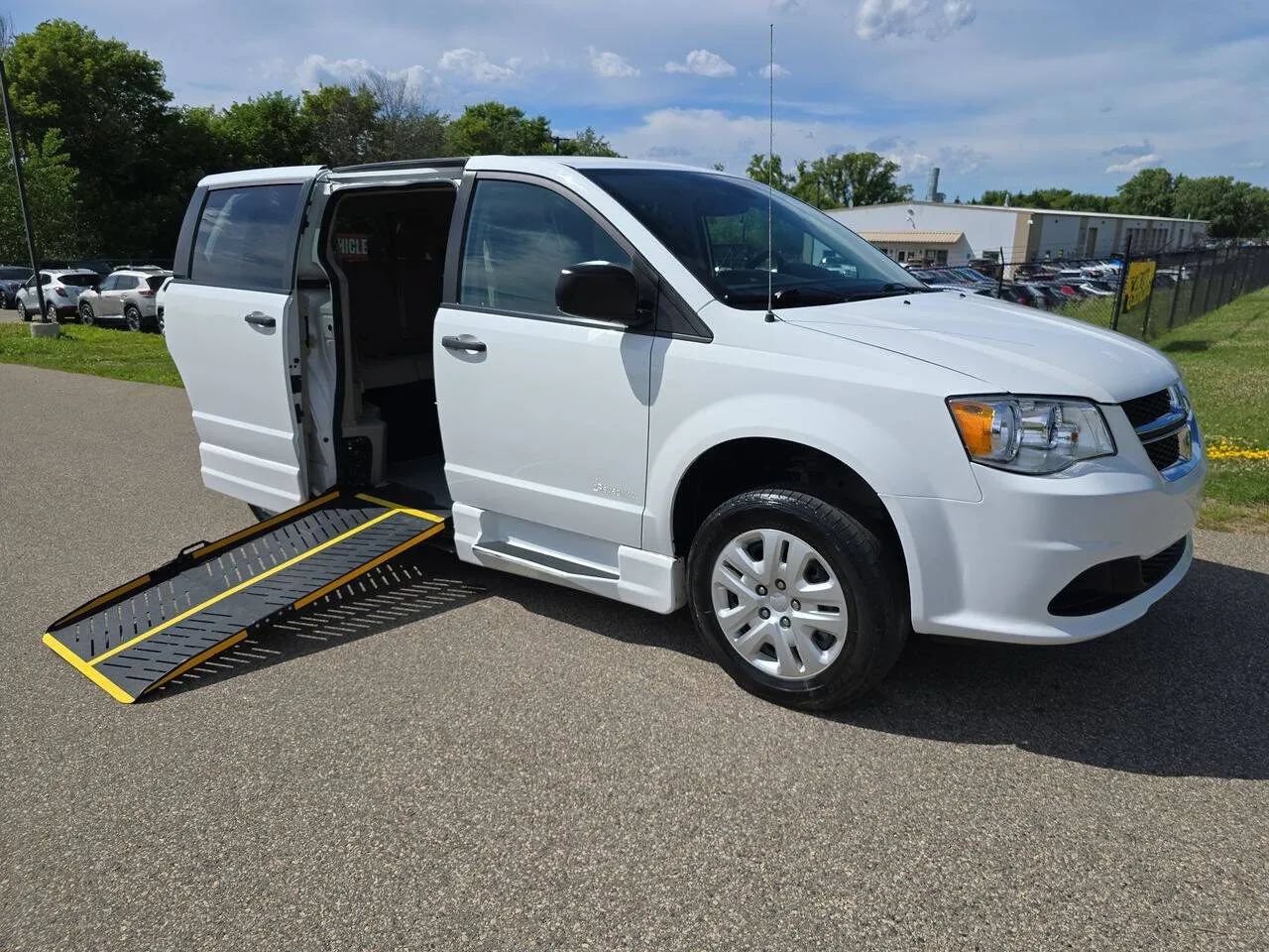 Used 2019 Dodge Grand Caravan SE