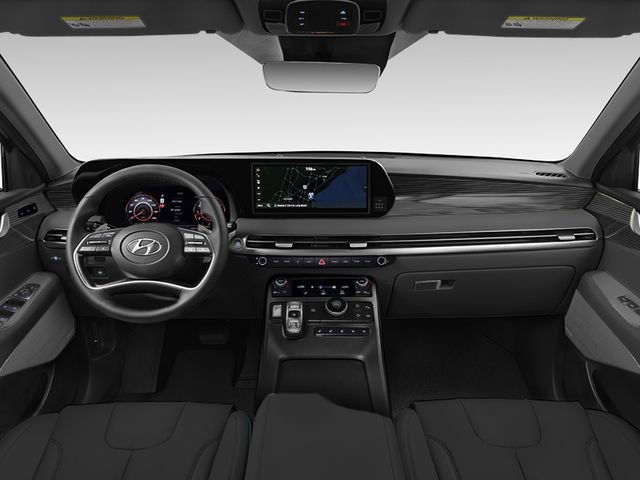 Used 2025 Hyundai Palisade Calligraphy image 3