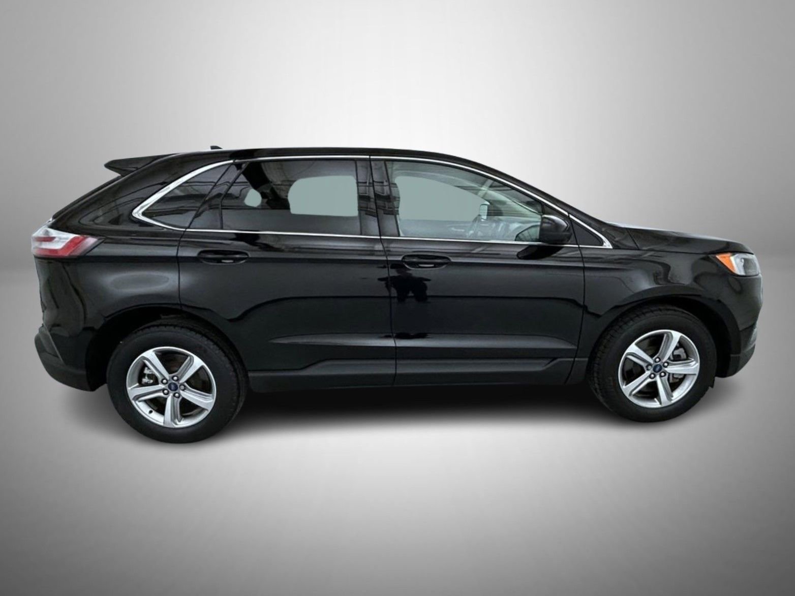 Used 2022 Ford Edge SEL w/ Convenience Package image 4