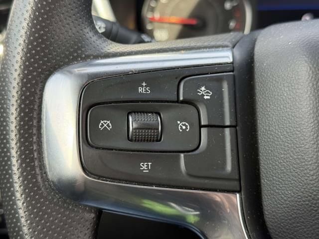 Used 2025 Chevrolet Blazer LT AWD/4WD image 19