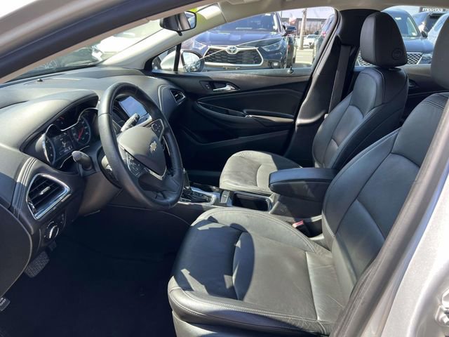 Used 2017 Chevrolet Cruze Premier image 15