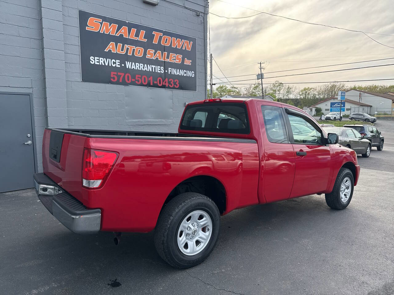 Used 2006 Nissan Titan XE image 5