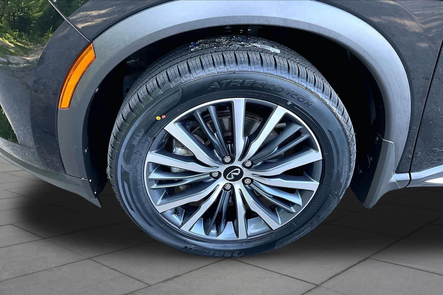 Used 2024 INFINITI QX60 Autograph w/ Cargo Package AWD/4WD image 11