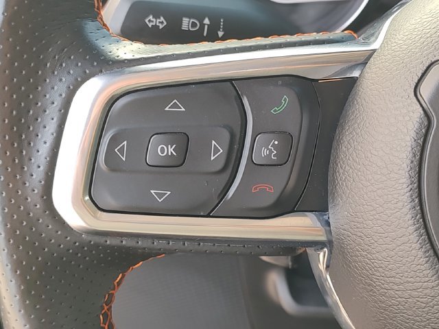 Used 2023 Jeep Gladiator Mojave w/ LED Lighting Group AWD/4WD image 22