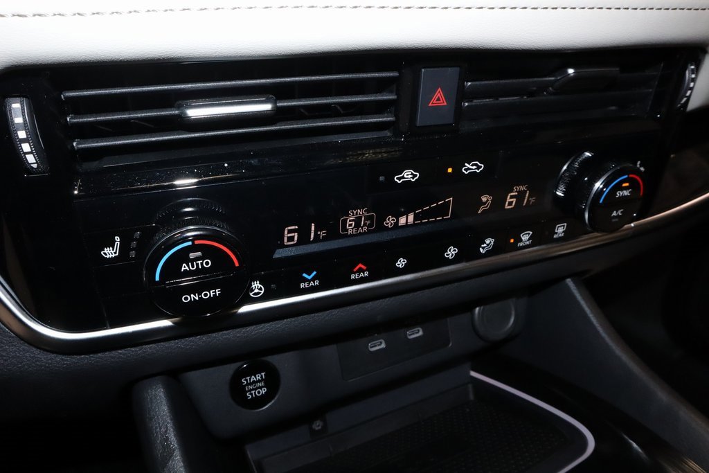 Certified 2024 Nissan Rogue SL w/ SL Premium Package image 33