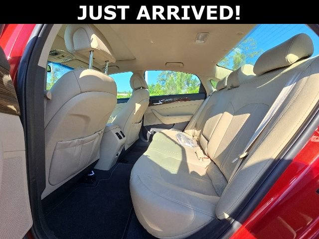 Used 2017 Hyundai Sonata Limited w/ Ultimate Package 04 FWD image 9