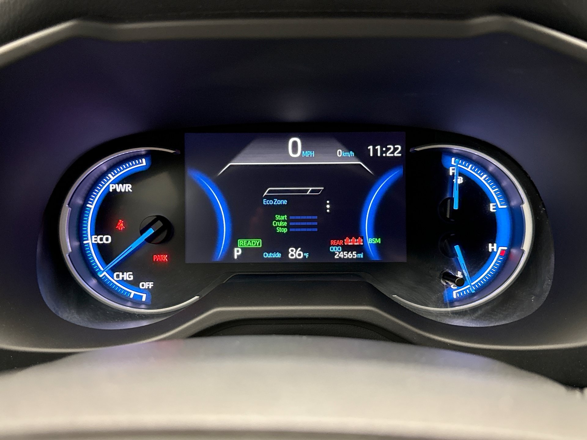 Used 2023 Toyota RAV4 AWD Hybrid image 13