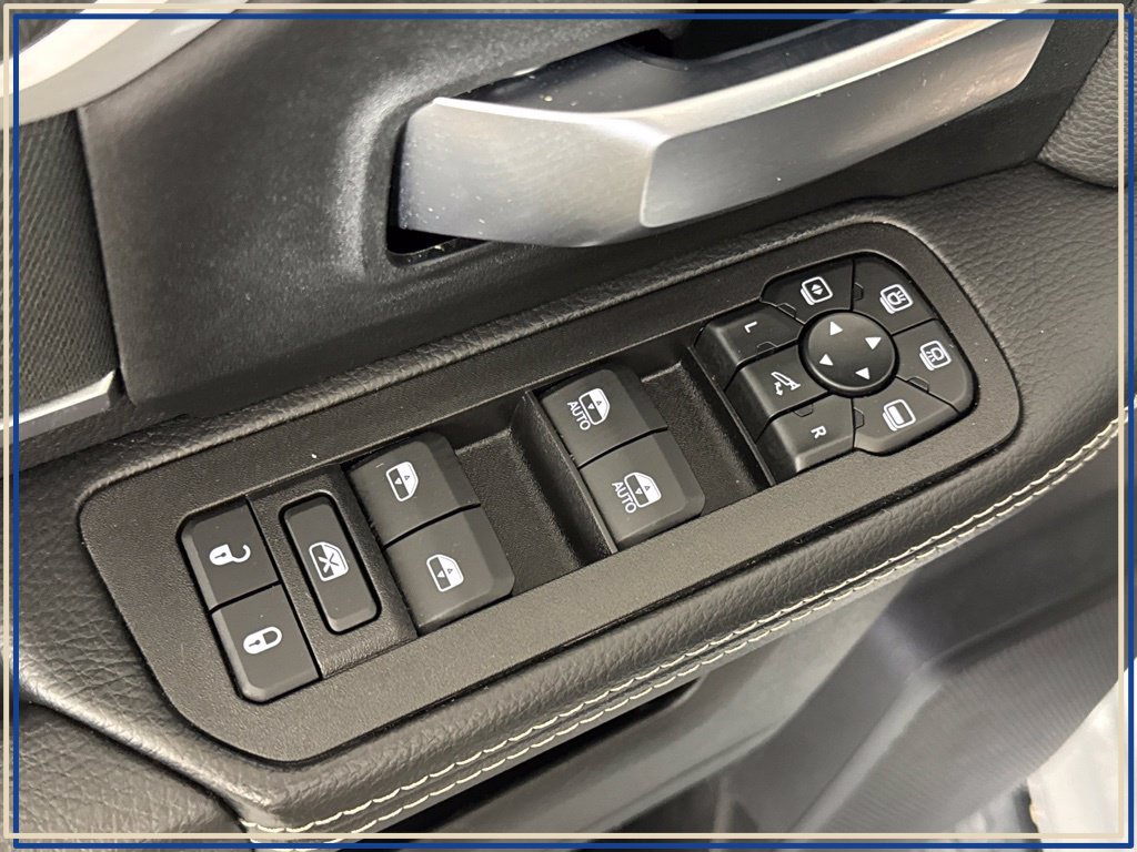 Used 2026 RAM 2500 Big Horn AWD/4WD image 33