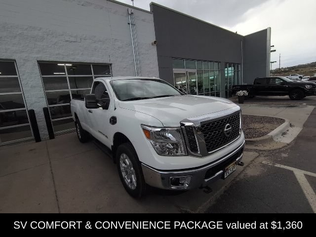 Used 2017 Nissan Titan SV AWD/4WD image 3