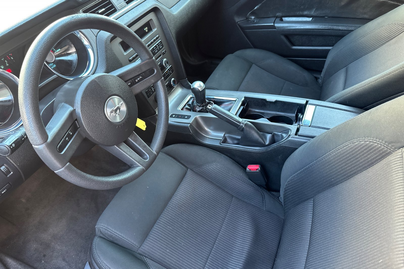 Used 2011 Ford Mustang GT RWD image 10