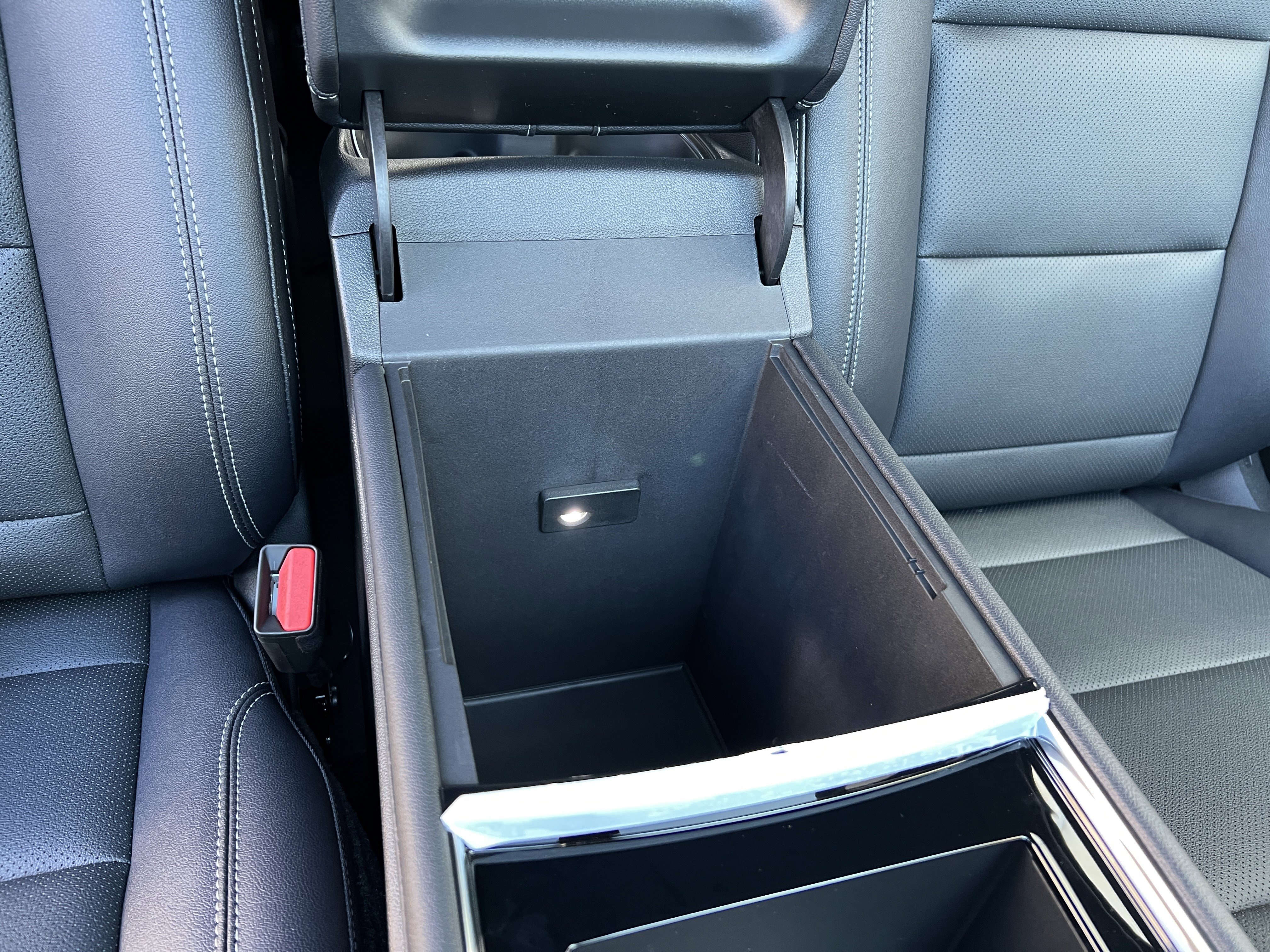 New 2026 Chevrolet Traverse LT image 28