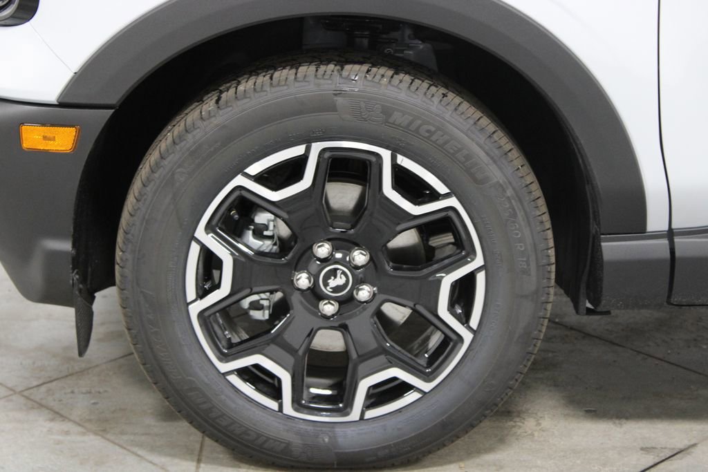 New 2026 Ford Bronco Sport Outer Banks AWD/4WD image 16