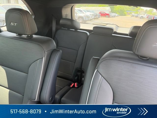 New 2026 Buick Enclave Sport Touring w/ Power Package AWD/4WD image 14