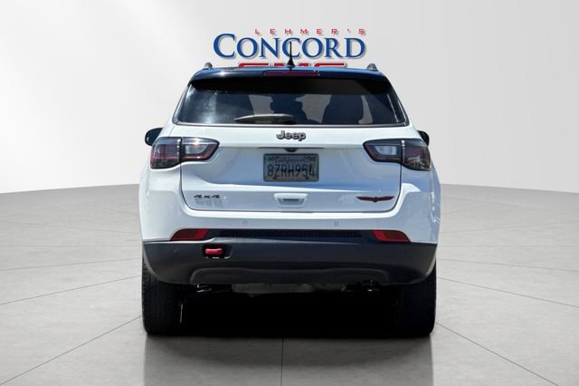 Used 2022 Jeep Compass Trailhawk w/ Trailhawk Elite Group AWD/4WD image 5