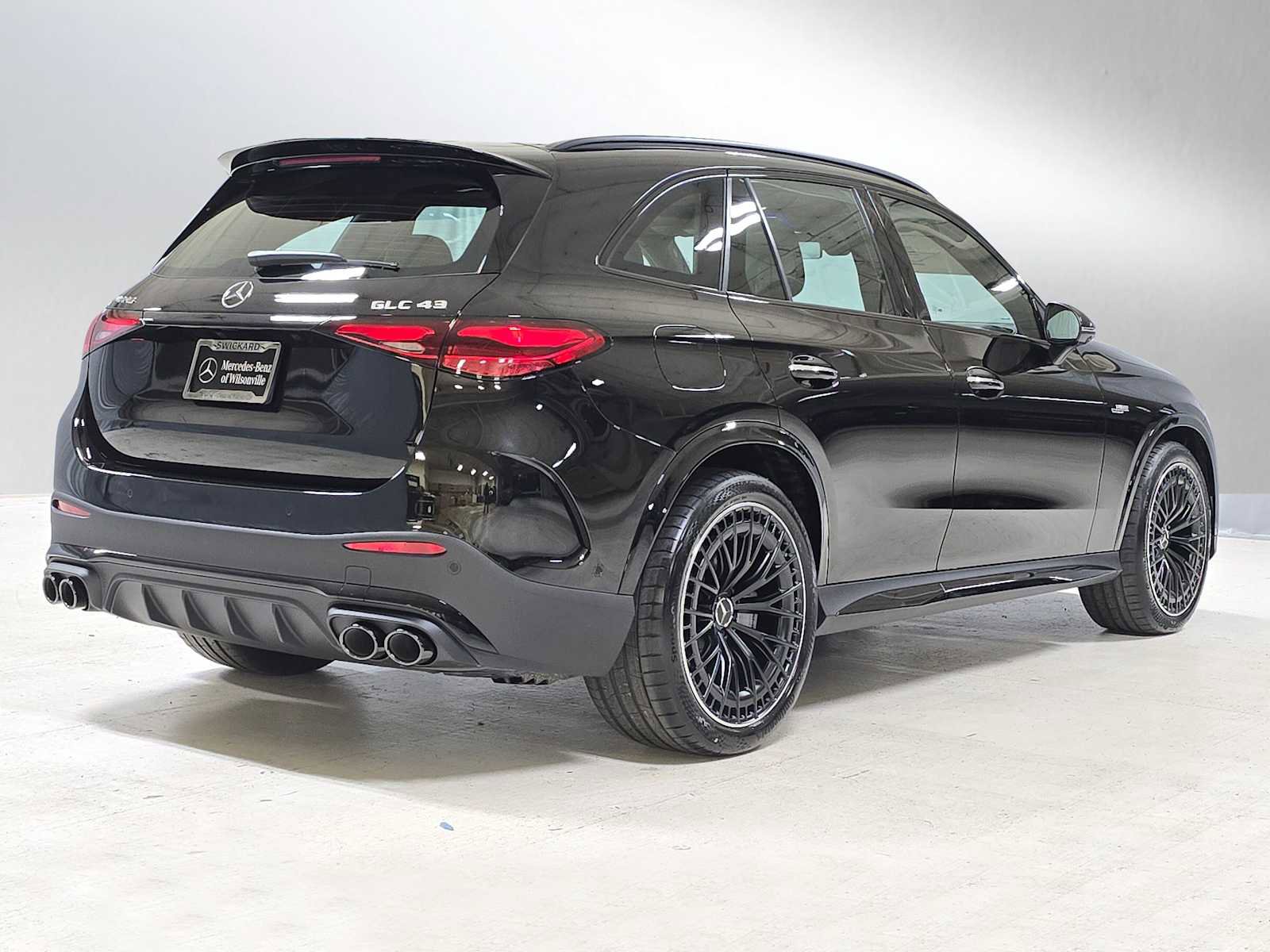 New 2026 Mercedes-Benz GLC 43 AMG 4MATIC image 3