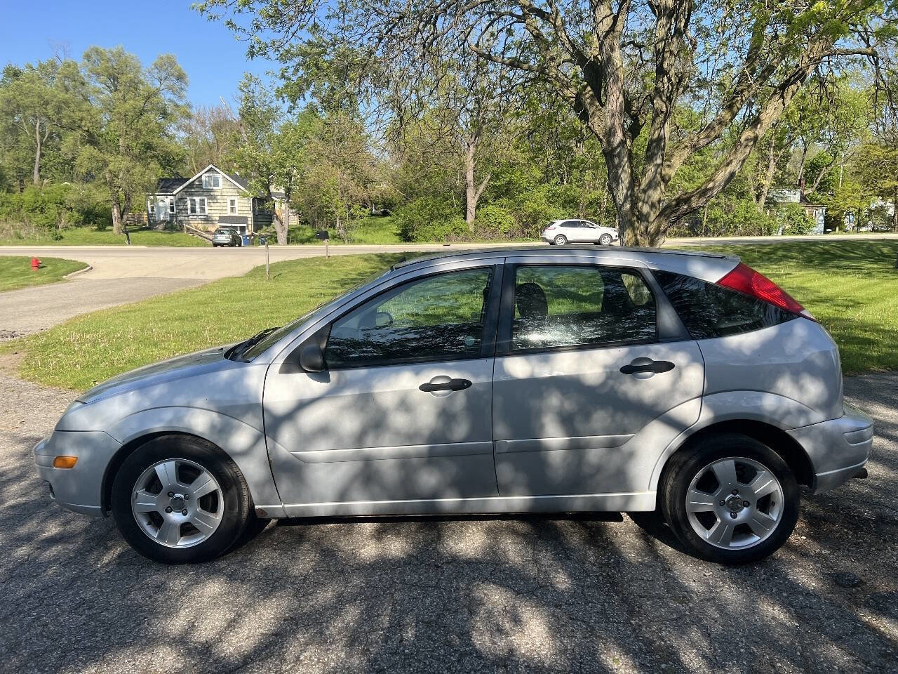Used 2007 Ford Focus SE FWD image 4
