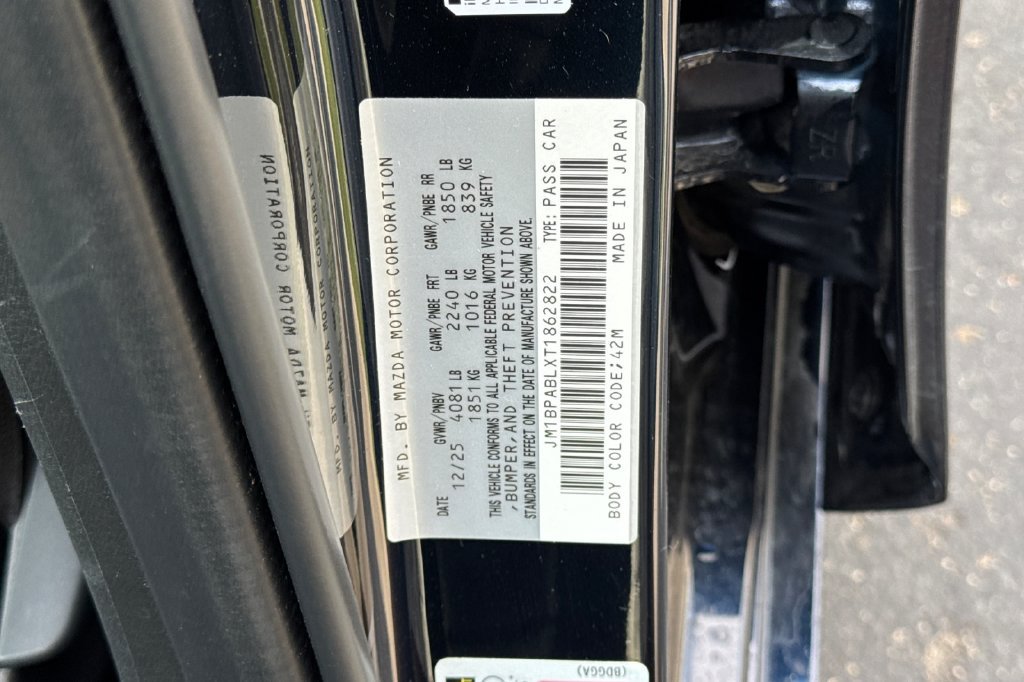 Certified 2026 MAZDA MAZDA3 s Sport FWD image 32