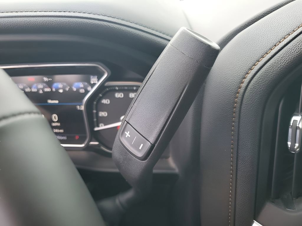 Used 2023 GMC Sierra 3500 AT4 w/ AT4 Premium Plus Package image 39