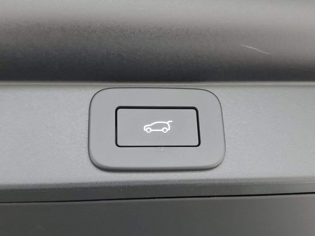 New 2026 Land Rover Range Rover Long Wheelbase SE AWD/4WD image 33