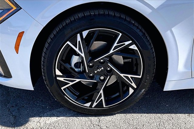 Used 2026 Kia K5 GT-Line image 34