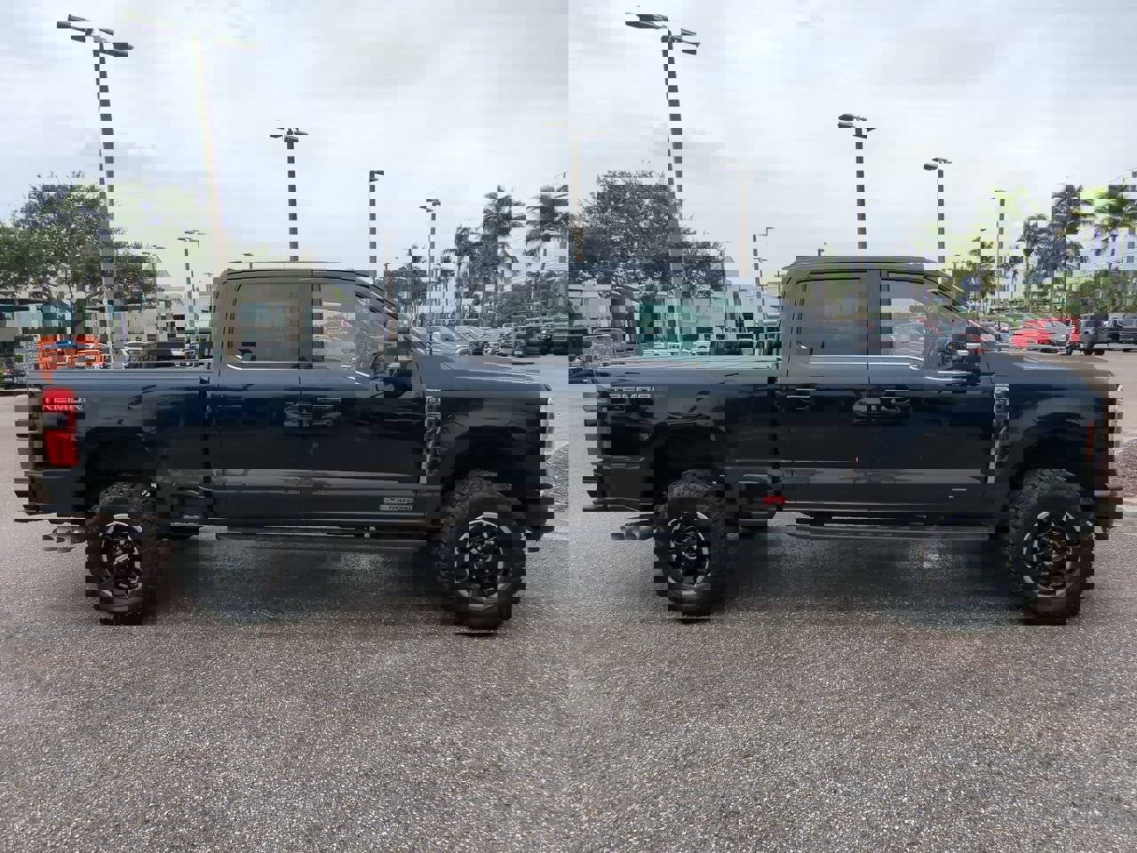 Used 2025 Ford F350 King Ranch w/ Tremor Off-Road Package image 4