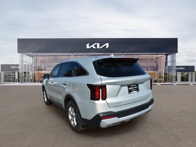 New 2026 Kia Sorento LX FWD image 6