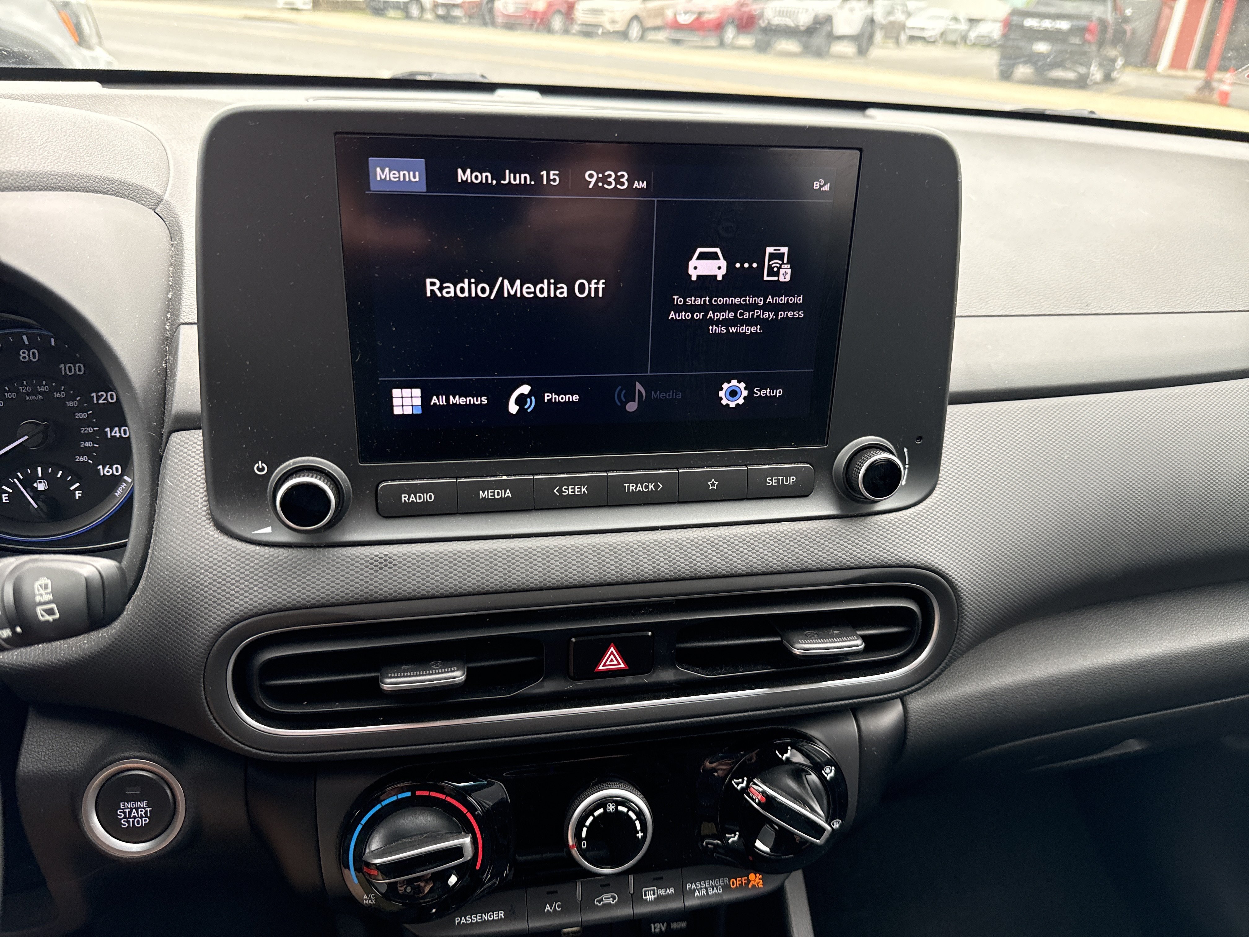 Used 2022 Hyundai Kona SEL AWD/4WD image 24