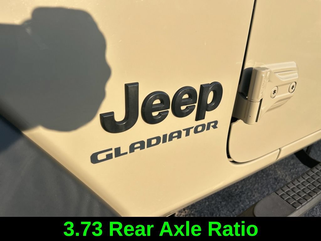 Used 2020 Jeep Gladiator Sport AWD/4WD image 20